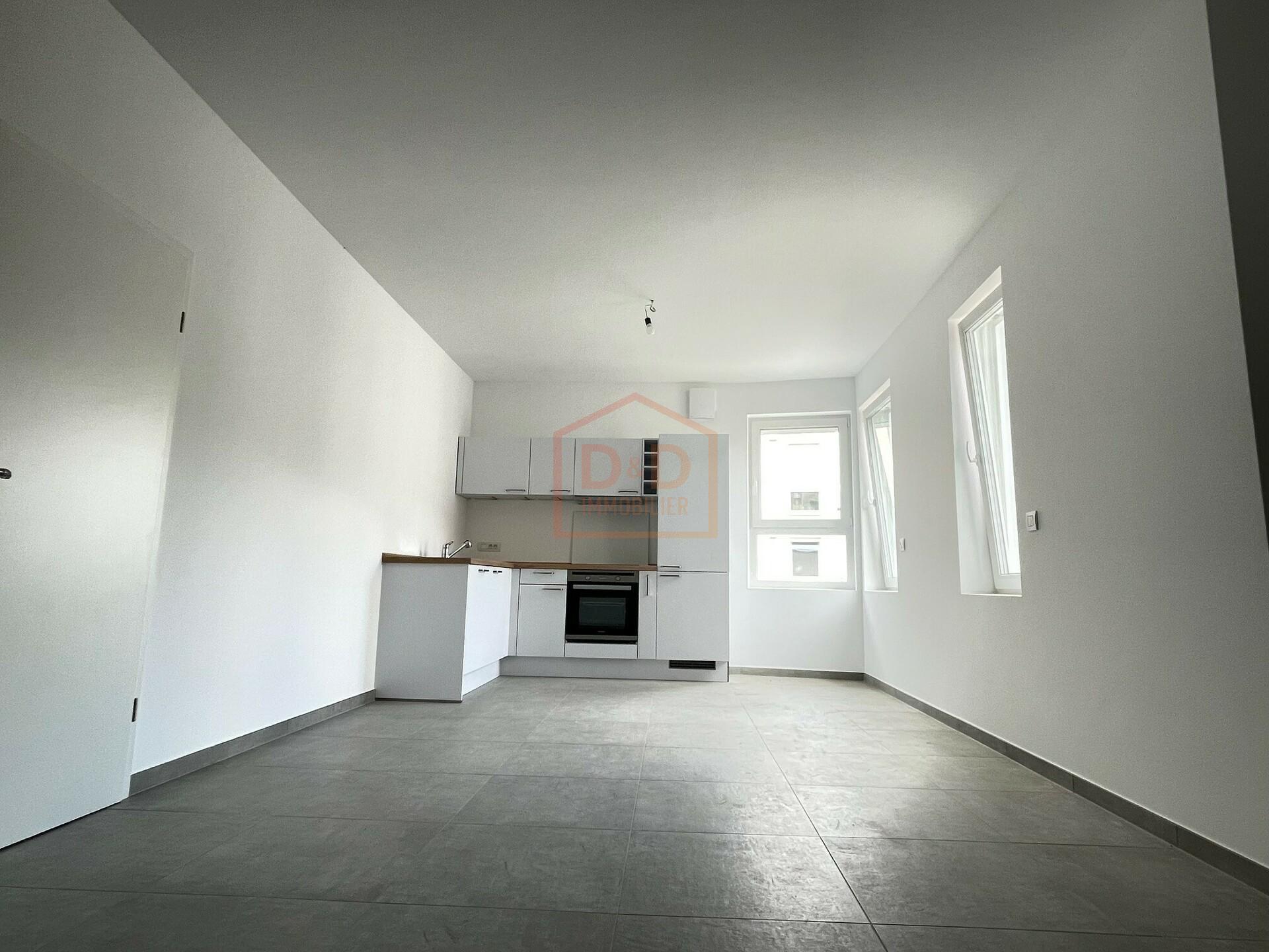 Appartement à Weidingen, 85 m², 2 chambres, 1 garage, 1 700 €/mois